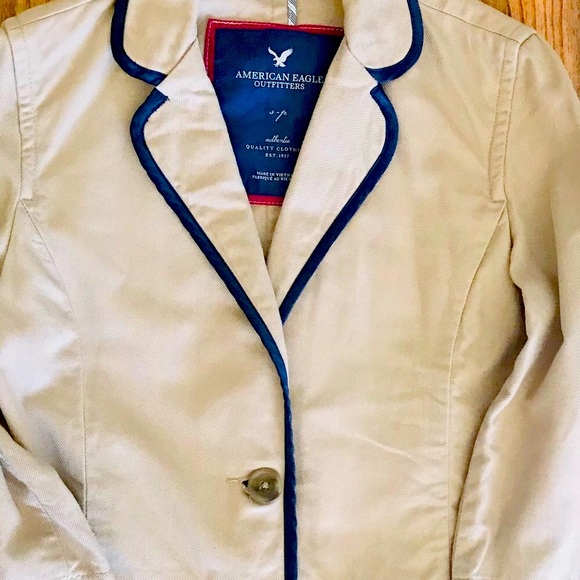 American Eagle Outfitters Blazer - Picture 6 of 11